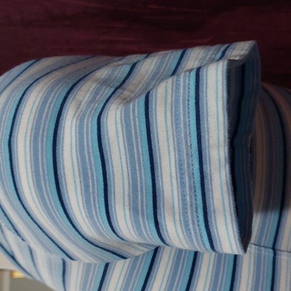 The North Face Women's Small Shirt - Picture 3 of 7